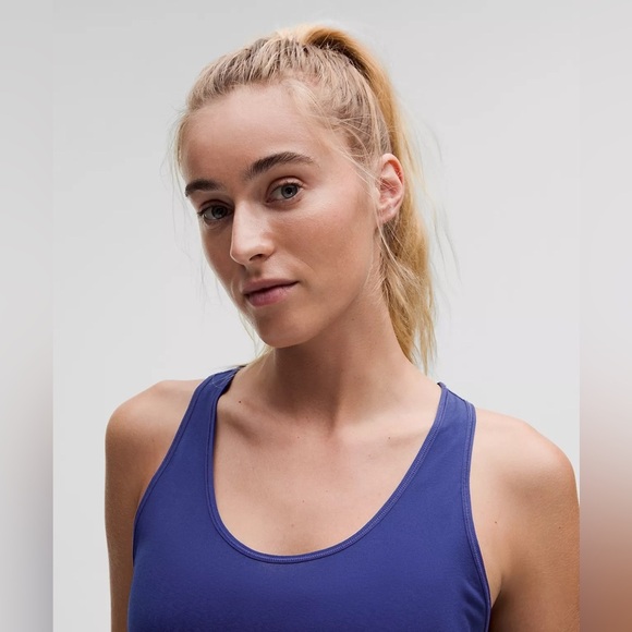 NWT LULULEMON Essential Tank
*Pleated BLUE SIZE 8 - Picture 4 of 7